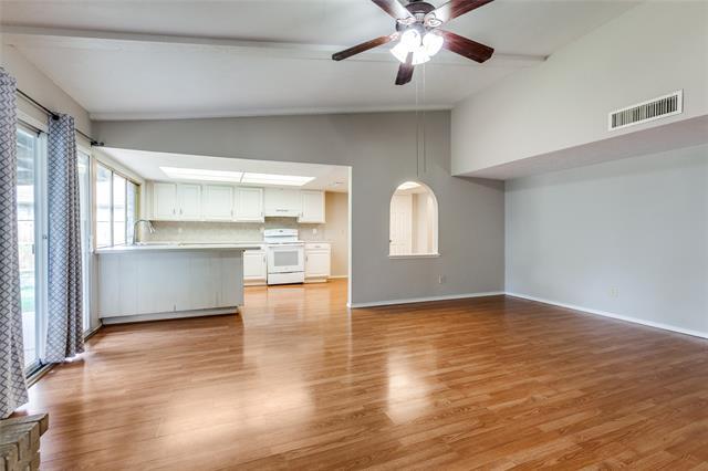 Foto del edificio - 1525 Windy Meadow Dr