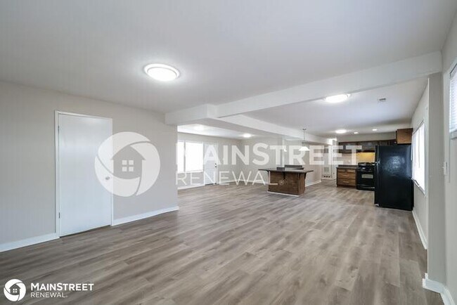 Foto del edificio - 307 W 97TH TER, KANSAS CITY, MO 64114