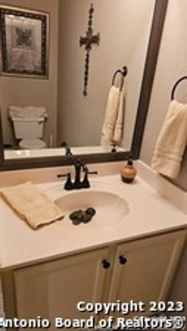 Building Photo - Stone Oak Meadows