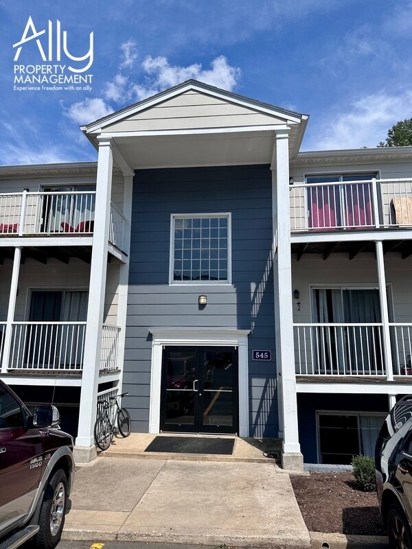 Building Photo - 545 Burgoyne Rd