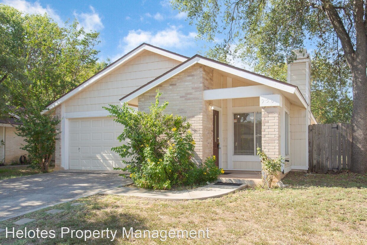 9507 Bowen Dr, San Antonio, TX 78250 House Rental in San Antonio, TX