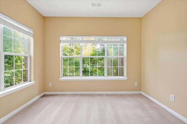 Foto del edificio - 1202 Walden Park Dr