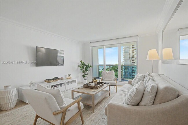 Foto del edificio - 2301 Collins Ave