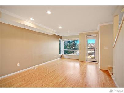 Foto del edificio - 2042 14th Ave W