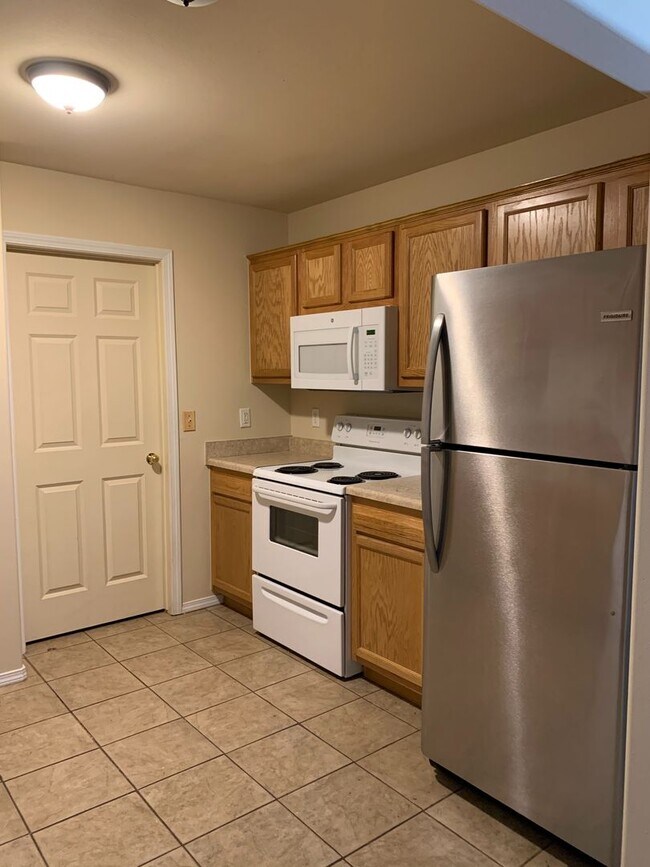 Foto del edificio - Ready NOW 3 Bedroom For Lease -  Bentonvil...