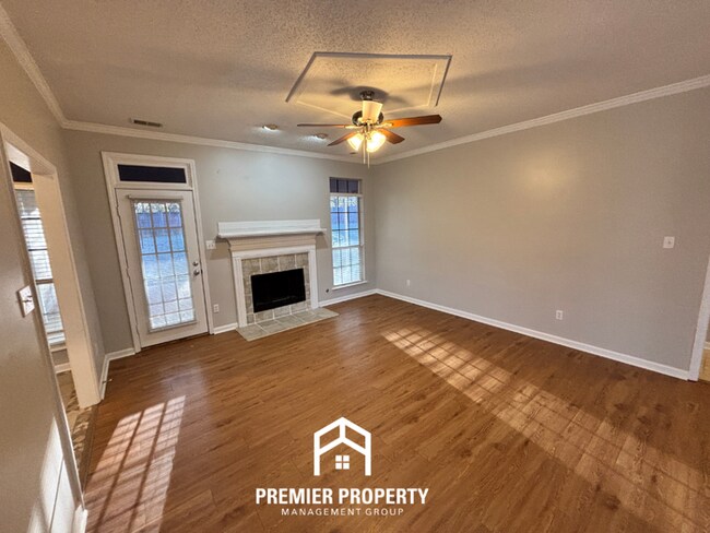 Foto del edificio - 416 Chadwick Cir