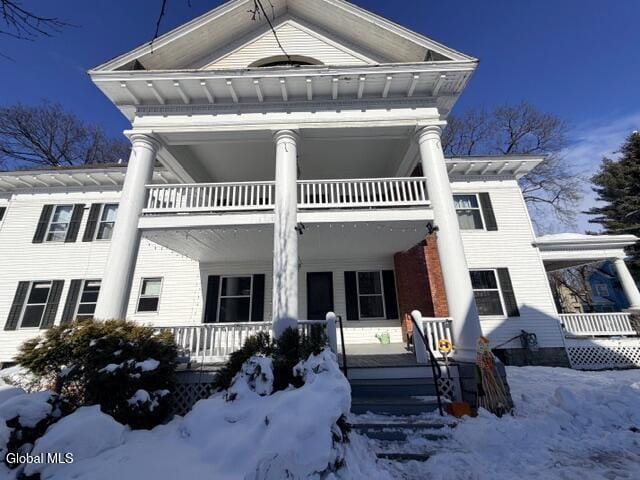 Building Photo - 492 Glen St