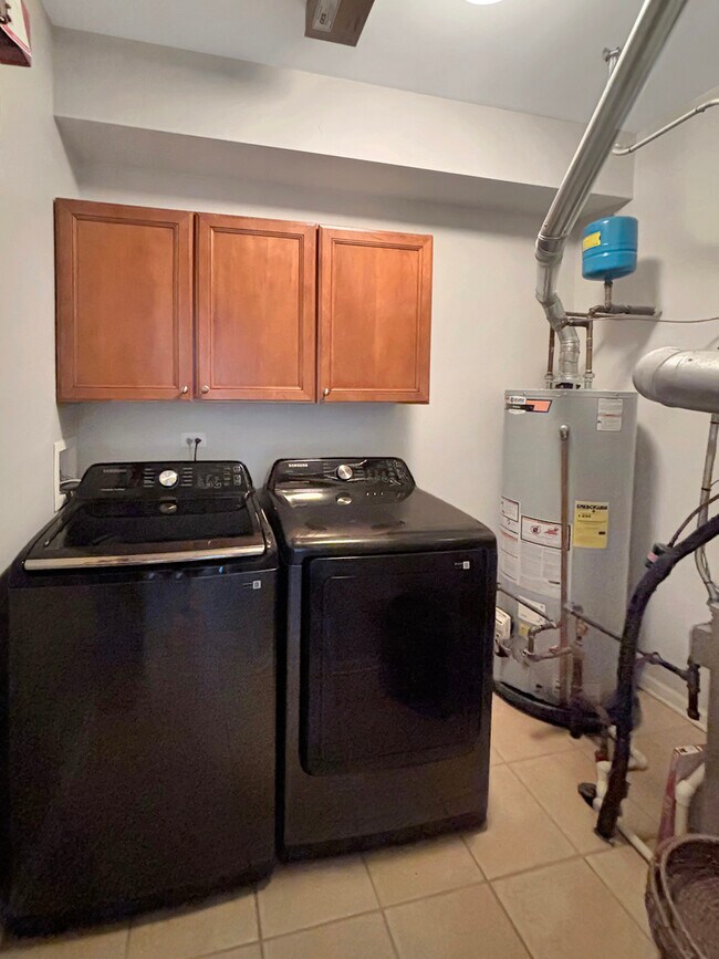 Foto del edificio - 2948 Concord Ln