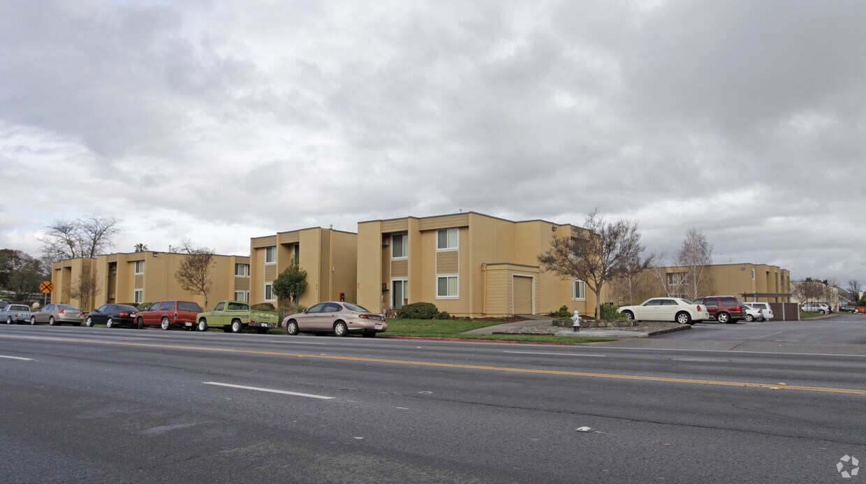 Casas de Napa Park - Napa Park Homes