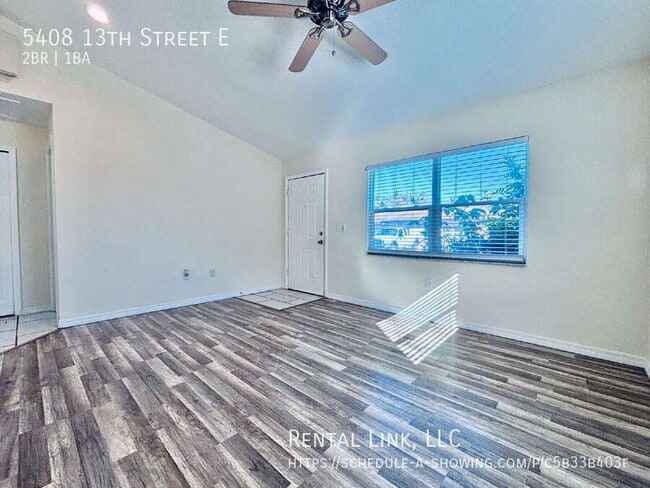 Foto del edificio - 5408 13th St E