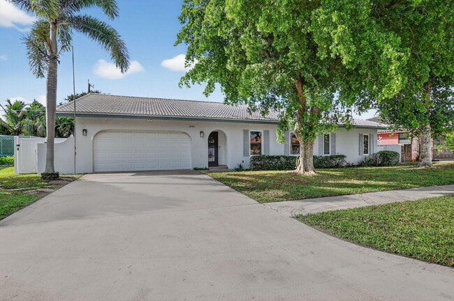 Foto del edificio - 1544 NW 9th St
