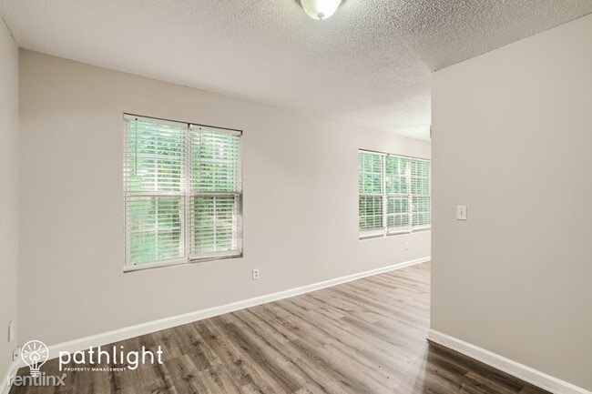 Building Photo - 4 br, 2.5 bath House - 210 Signet Ct UNIT