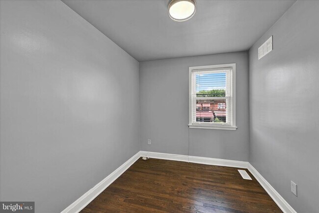 Foto del edificio - 1127 Wicklow Rd