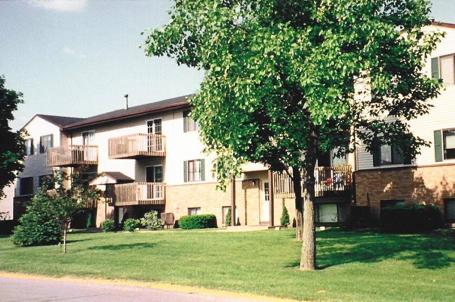 Foto principal - Deercreek Apartments