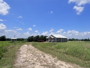 Building Photo - 12201 Emshoff Rd