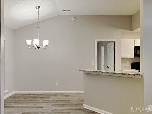 Building Photo - 11261 Salt Pond Dr E