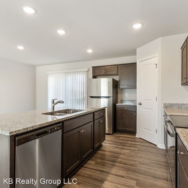 Building Photo - 3 br, 2.5 bath House - 719 Shane Lane