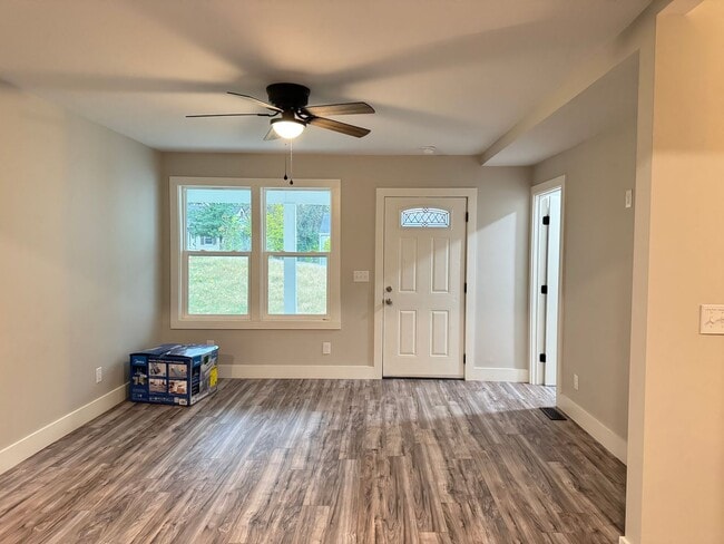Building Photo - Dual Suite Privacy! Perfect for Roommates — Minutes to APSU & Downtown