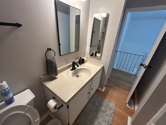 Foto del edificio - 19231 Misty Meadow Terrace