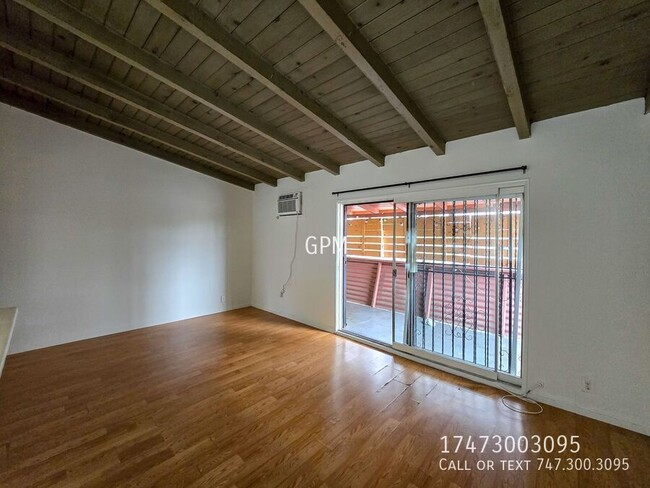 Foto del edificio - Cozy 1BR in the Westlake Area