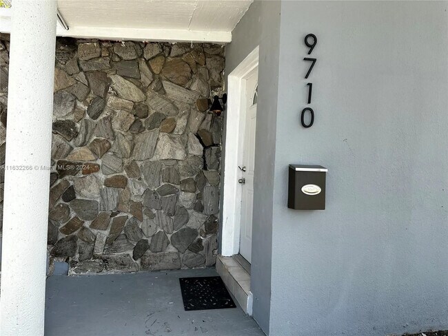 Building Photo - 9710 SW 161st St