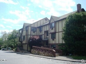 Building Photo - 50 Aiken St