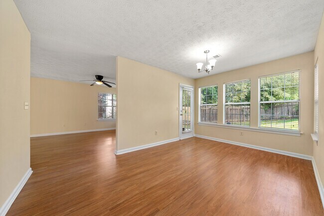 Building Photo - 3904 Sidney Lanier Blvd