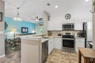 Building Photo - 15430 Bellamar Cir