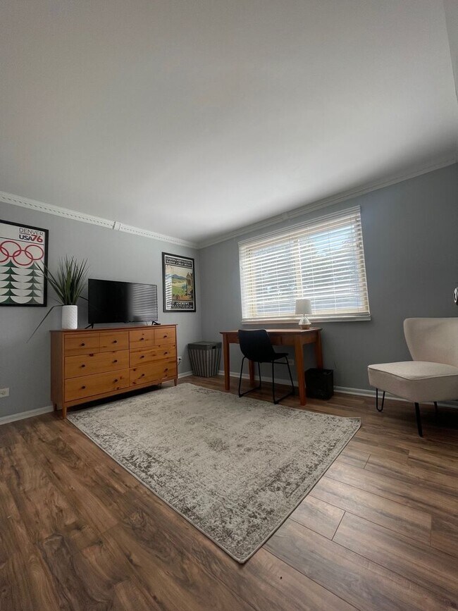 Foto del edificio - 1366 Garfield St