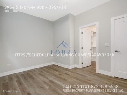 Building Photo - 3954 S Indiana Ave