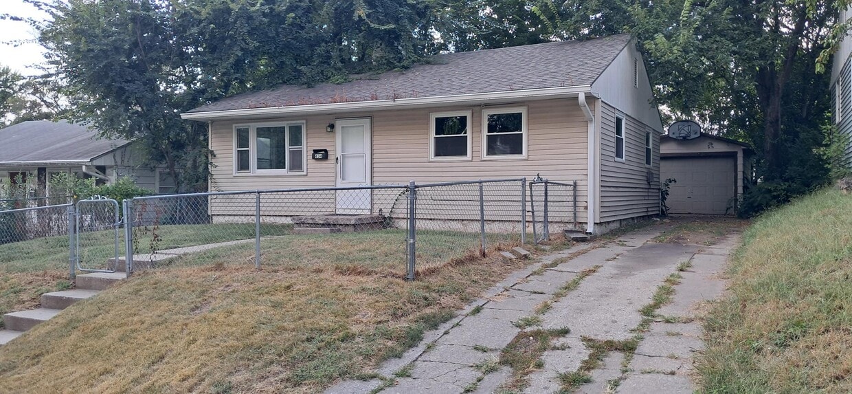 Foto principal - 434 Eulich St