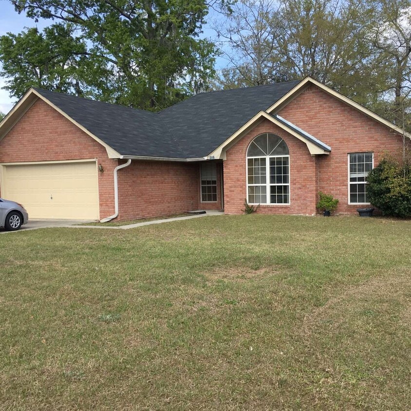 886 Darrow Ln, Hinesville, GA 31313 House for Rent in Hinesville, GA