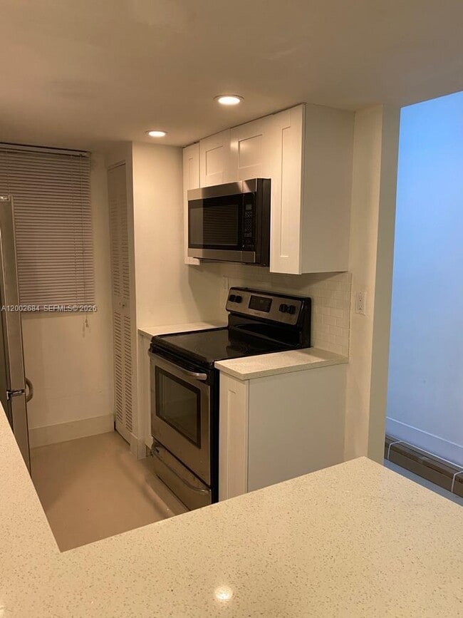 Building Photo - 3248 Coral Ridge Dr
