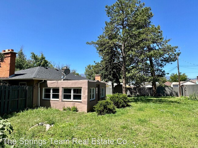 Foto del edificio - 2 br, 1 bath House - 1626 E Cache La Poudr...