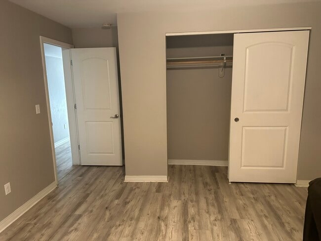 Building Photo - 108 Conejo Pl