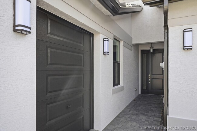 Building Photo - 13528 Starkissed Ln