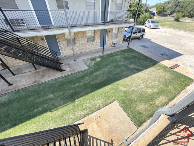 Foto del edificio - 1502 NW Kingsbury Ave