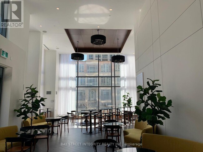 Building Photo - 38 Iannuzzi St