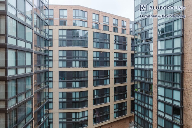 Foto del edificio - 415 L St NW