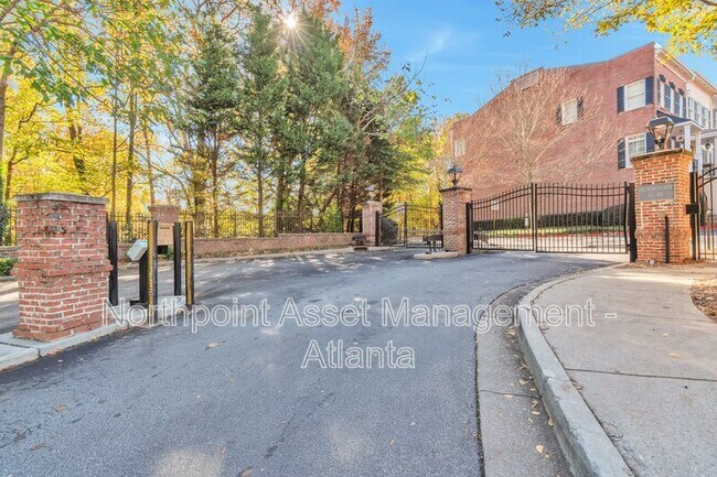 Building Photo - 1043 Pearl Point NE