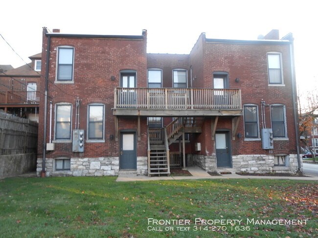 Building Photo - 3873 Botanical Ave