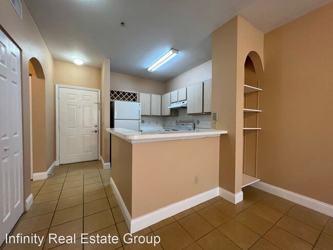 Building Photo - 1 br, 1 bath House - 827 Camargo Way #311