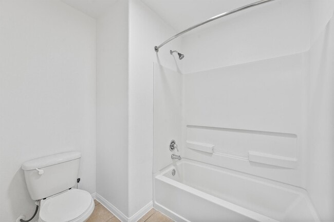 Foto del edificio - 7010 Dahlia Rd