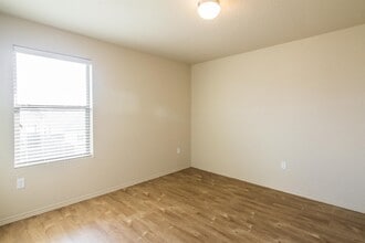 Building Photo - 3407 Apache Meadows Drive