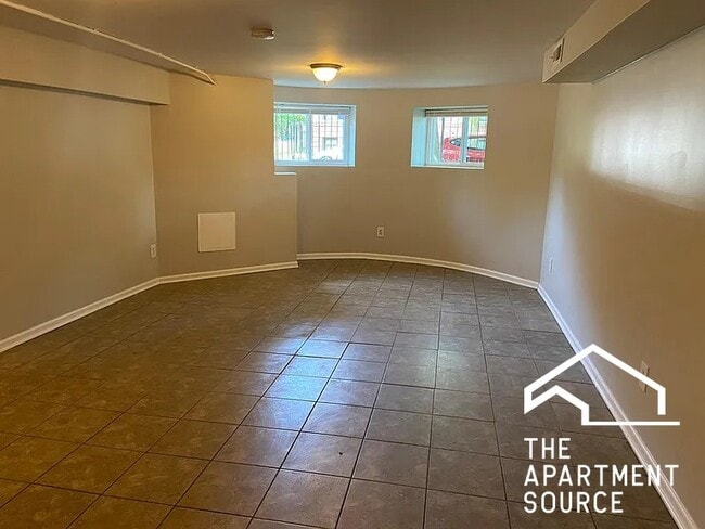 Photo - 4009 S Calumet Ave Apartment