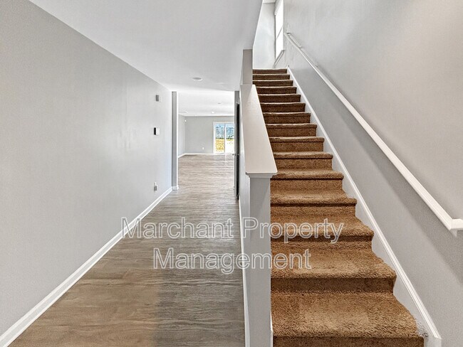 Foto del edificio - 106 Green Oak Dr
