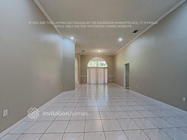 Foto del edificio - 9155 SW 166th Pl