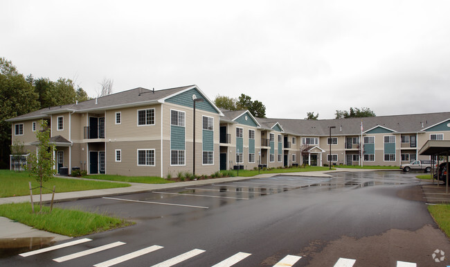 Building Photo - Hawk's Ridge Senior/Family Apartments