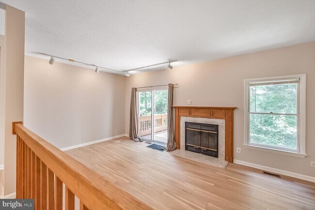 Foto del edificio - 1657 Oak Spring Way