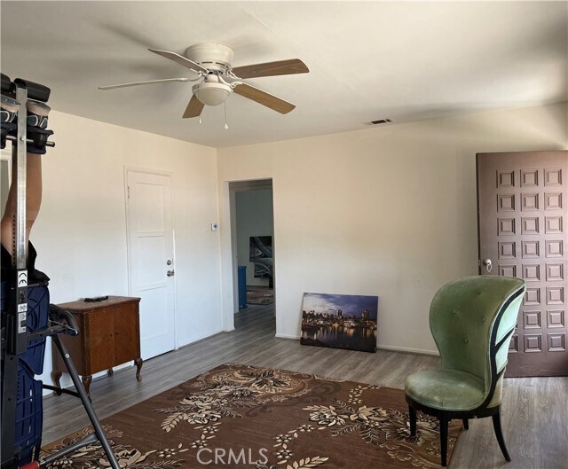 Foto del edificio - 10324 Hillhaven Ave